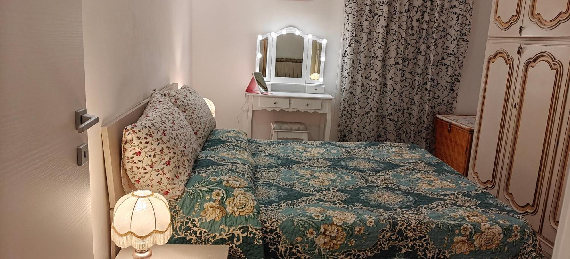 Mirdita - Apartment La Spezia
